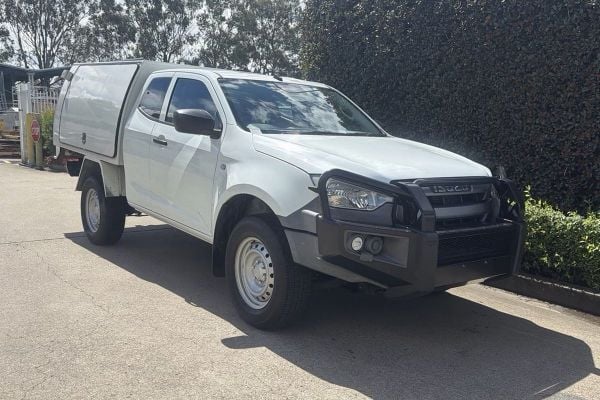 2021 Isuzu D-MAX SX 4X4 image