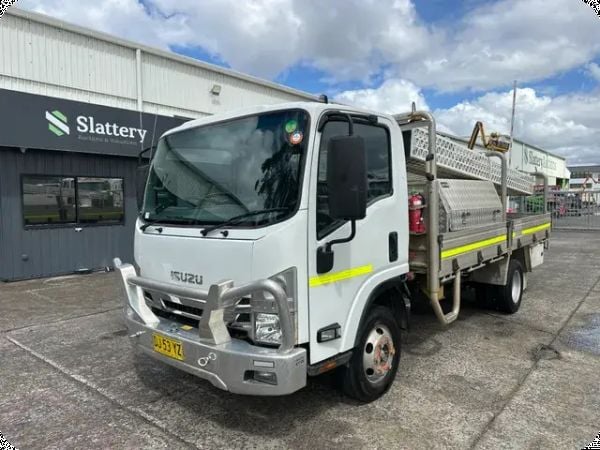2019 Isuzu NPR NH 4x2 Tray Truck (Manual) (Car Licence) image